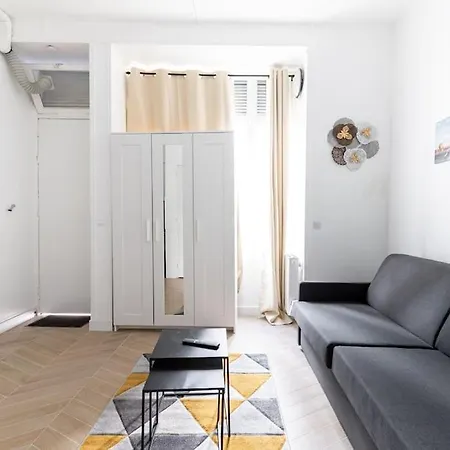 Montmartre/tretaigne : Cosy Studio 2p Appartamento